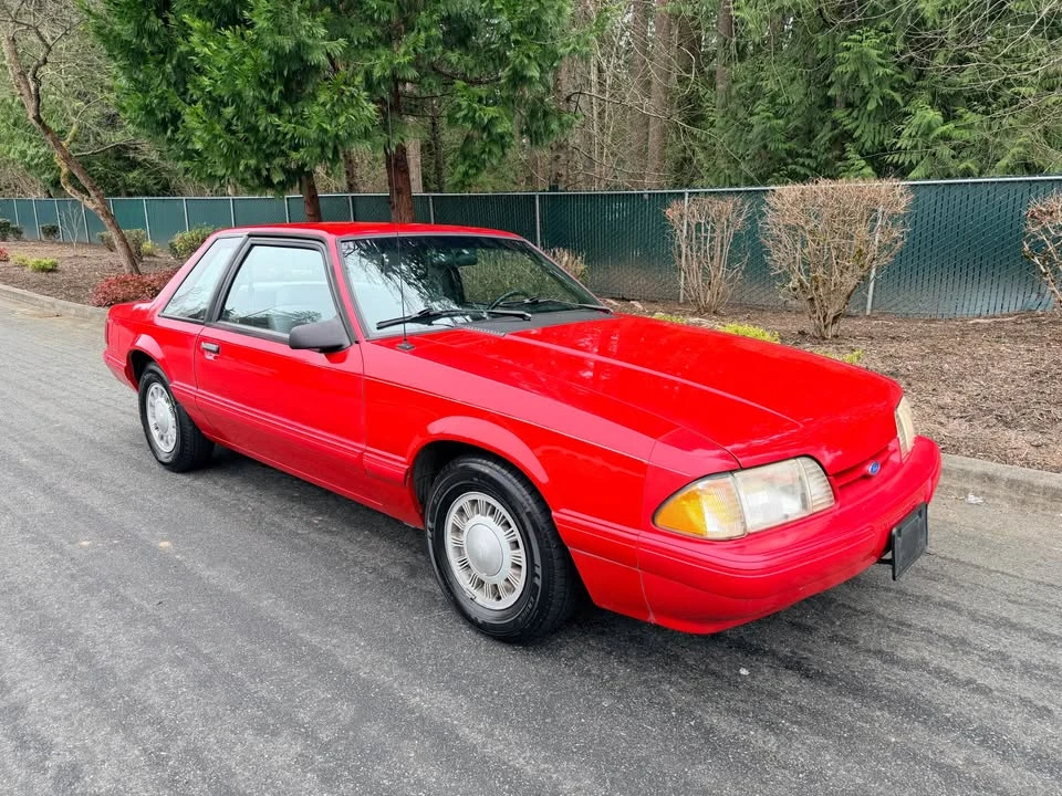 1993 Ford Mustang 3rd Gen - Image 4 of 16