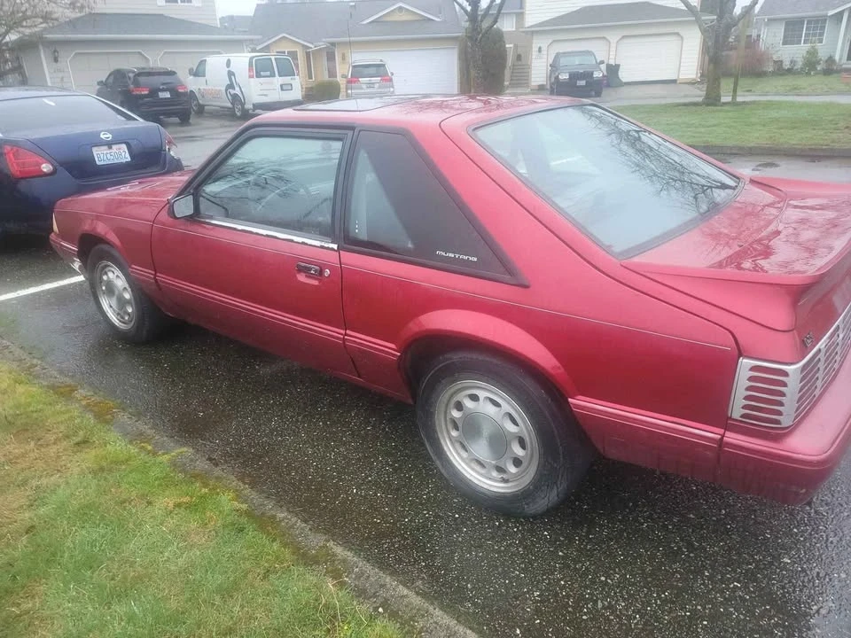 1993 Ford Mustang 3rd Gen - Image 2 of 8