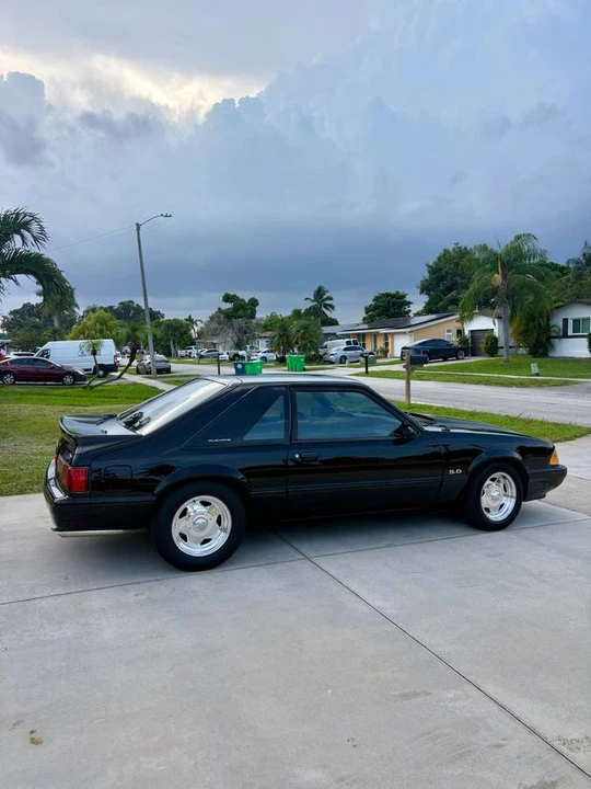 1993 Ford Mustang 3rd Gen - Image 5 of 15