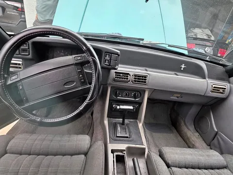 1993 Ford Mustang LX Convertible