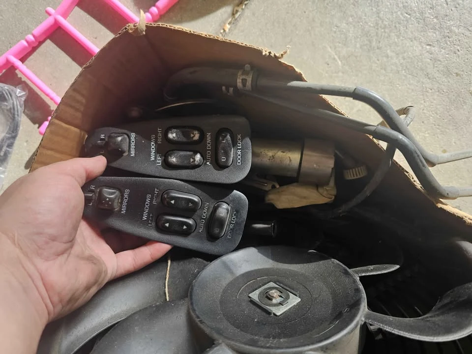1993 Ford Probe - Image 15 of 18