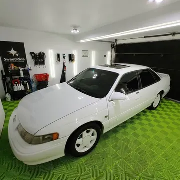 1993 Ford Taurus SHO