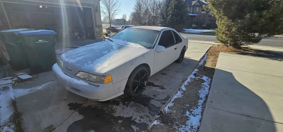 1993 Ford Thunderbird 9th Gen - Image 2 of 7