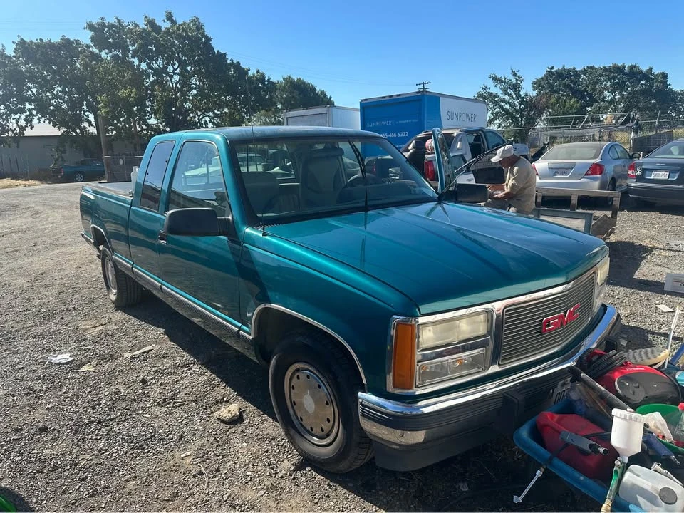 1993 GMC C/K - Image 6 of 10