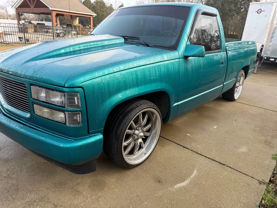 1993 GMC C/K - Image 2 of 7
