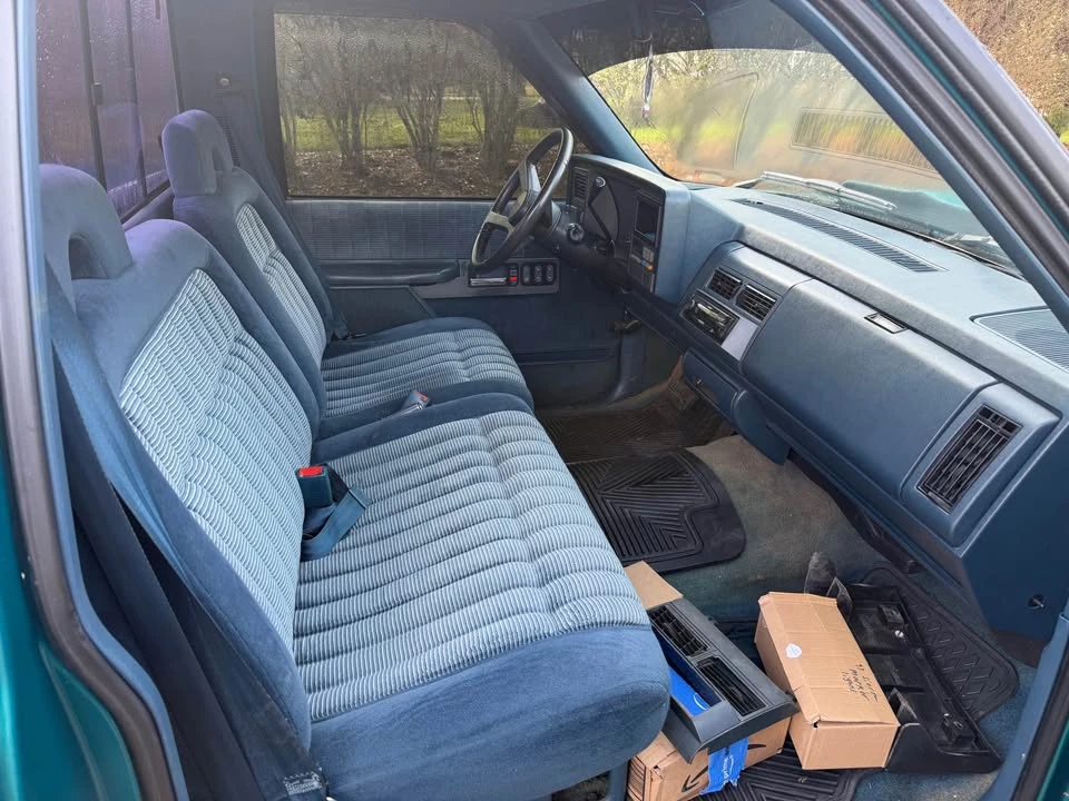 1993 GMC C/K - Image 6 of 7