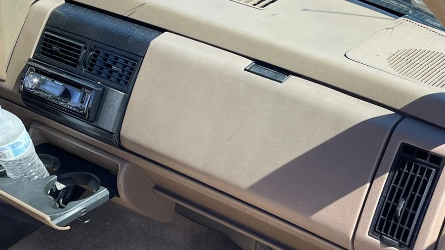 1993 GMC Sierra 1st Gen - Image 6 of 15
