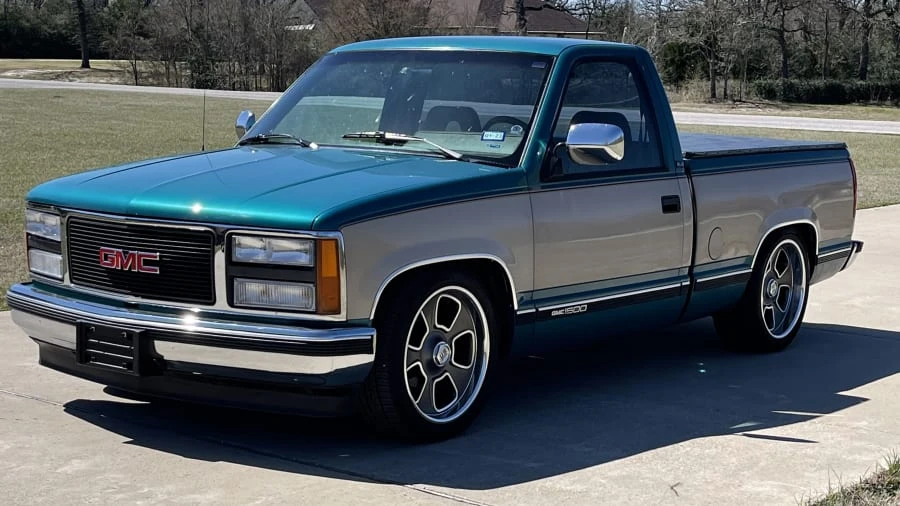1993 GMC Sierra 1st Gen - Image 14 of 15