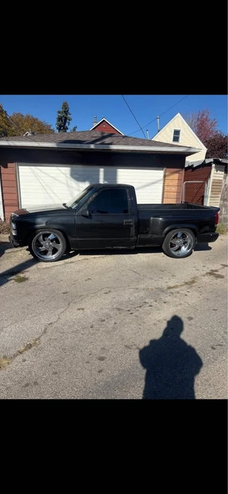 1993 GMC Sierra 1st Gen - Image 2 of 6