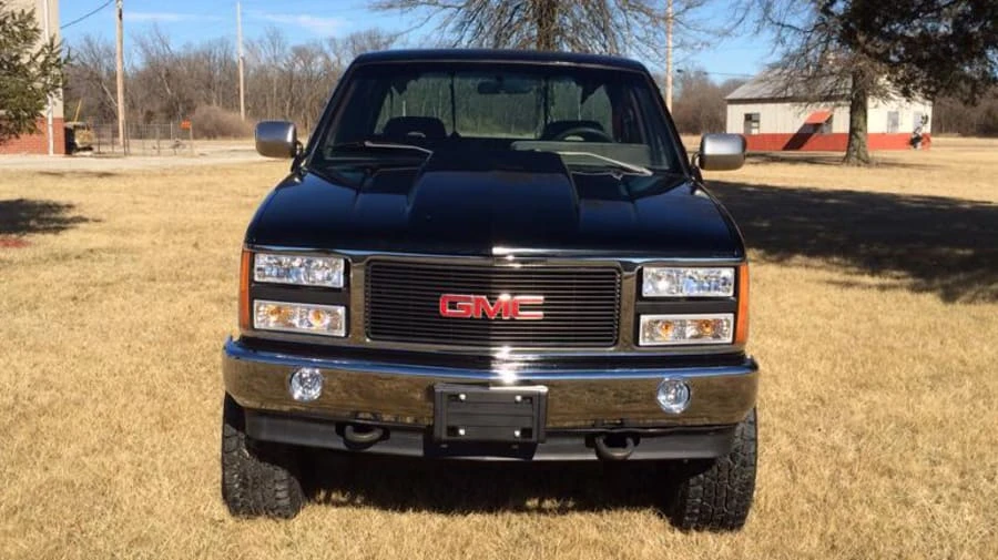 1993 GMC Sierra 1st Gen - Image 3 of 4