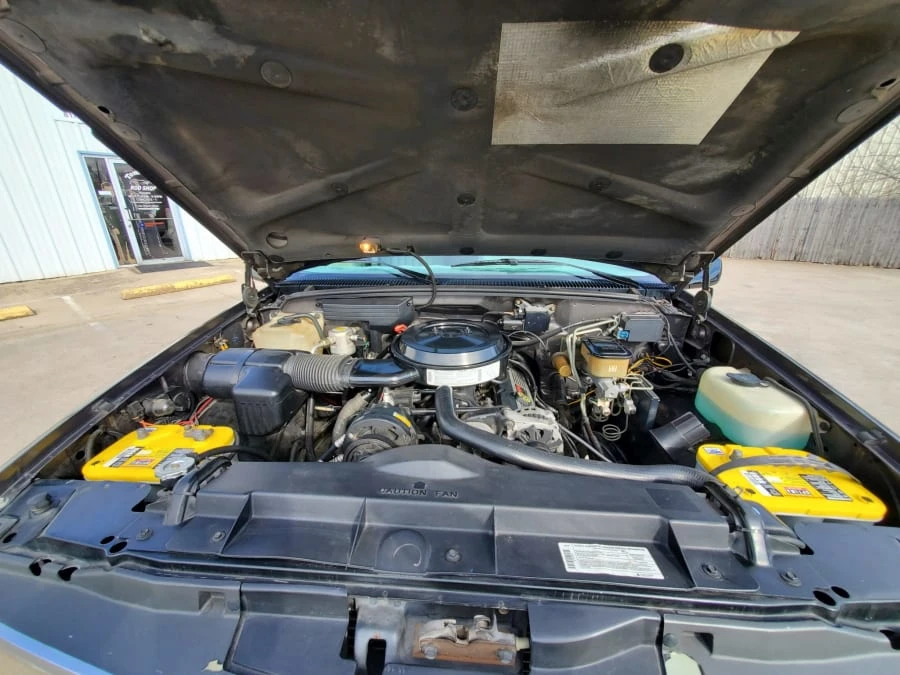 1993 GMC Sierra 1st Gen - Image 7 of 7