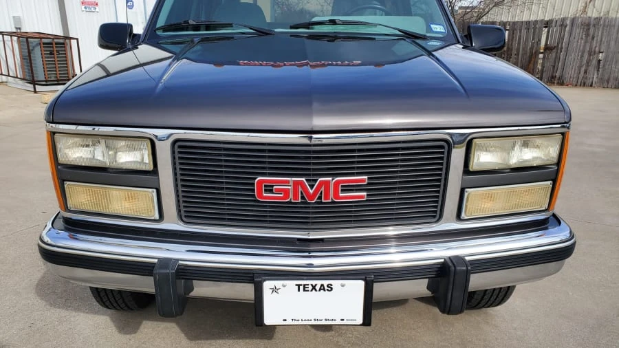 1993 GMC Sierra 1st Gen - Image 2 of 7