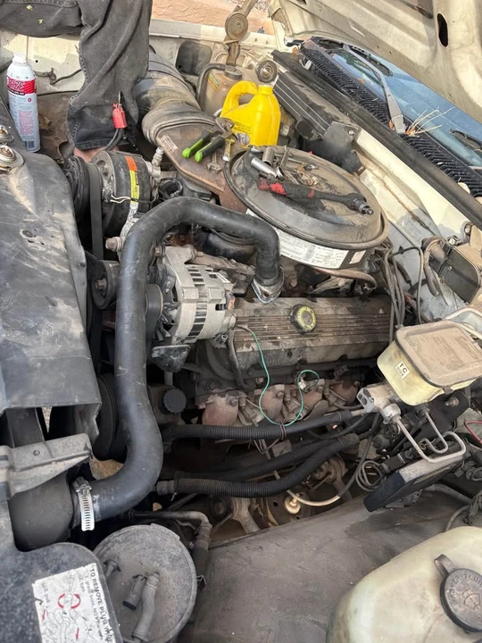 1993 GMC C/K - Image 11 of 12