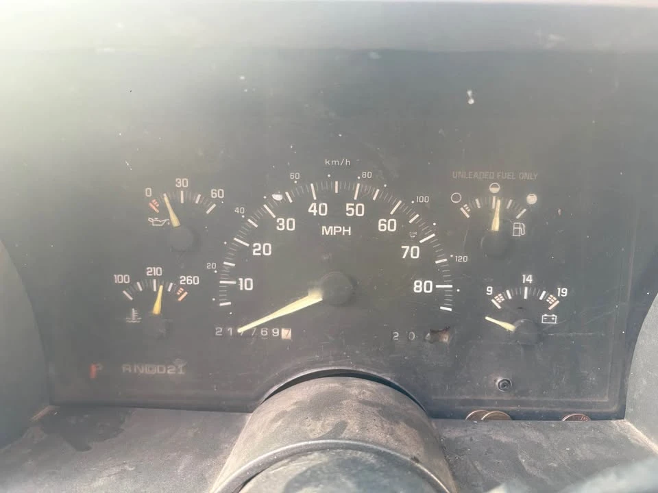 1993 GMC C/K - Image 7 of 12