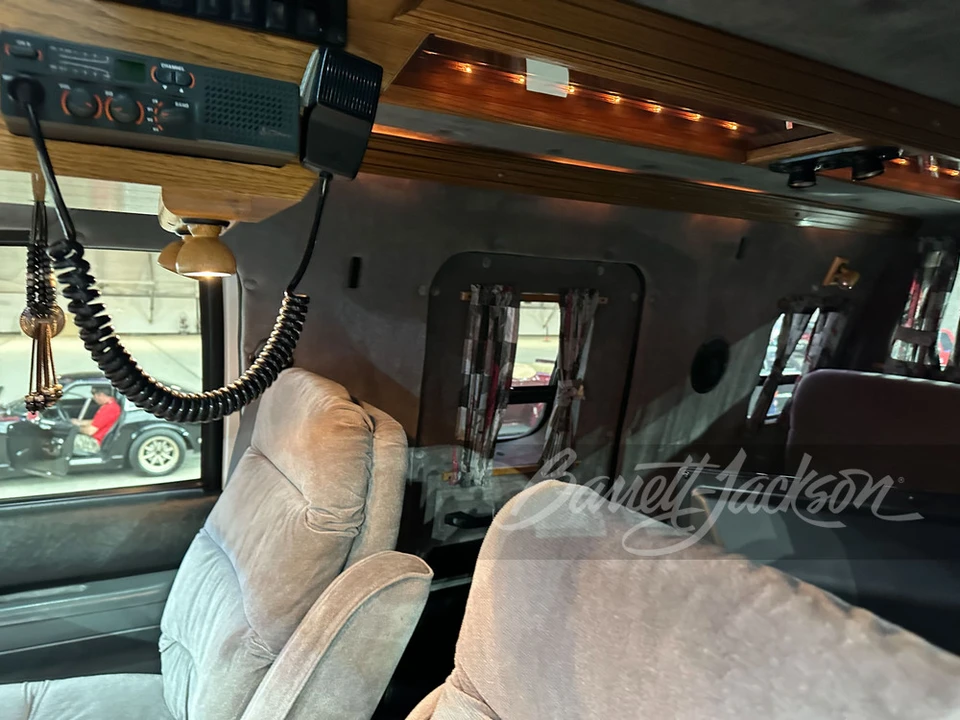 1993 GMC TopKick - Image 16 of 18