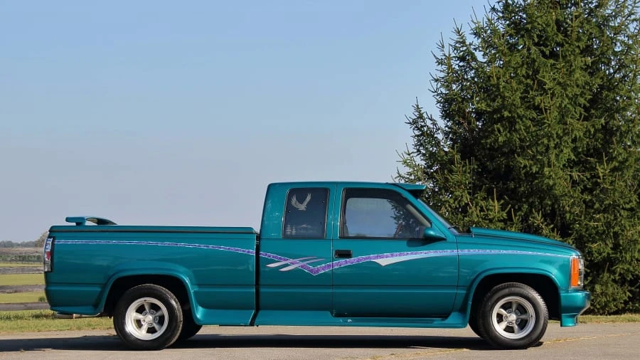 1993 GMC Sierra 1st Gen - Image 2 of 14