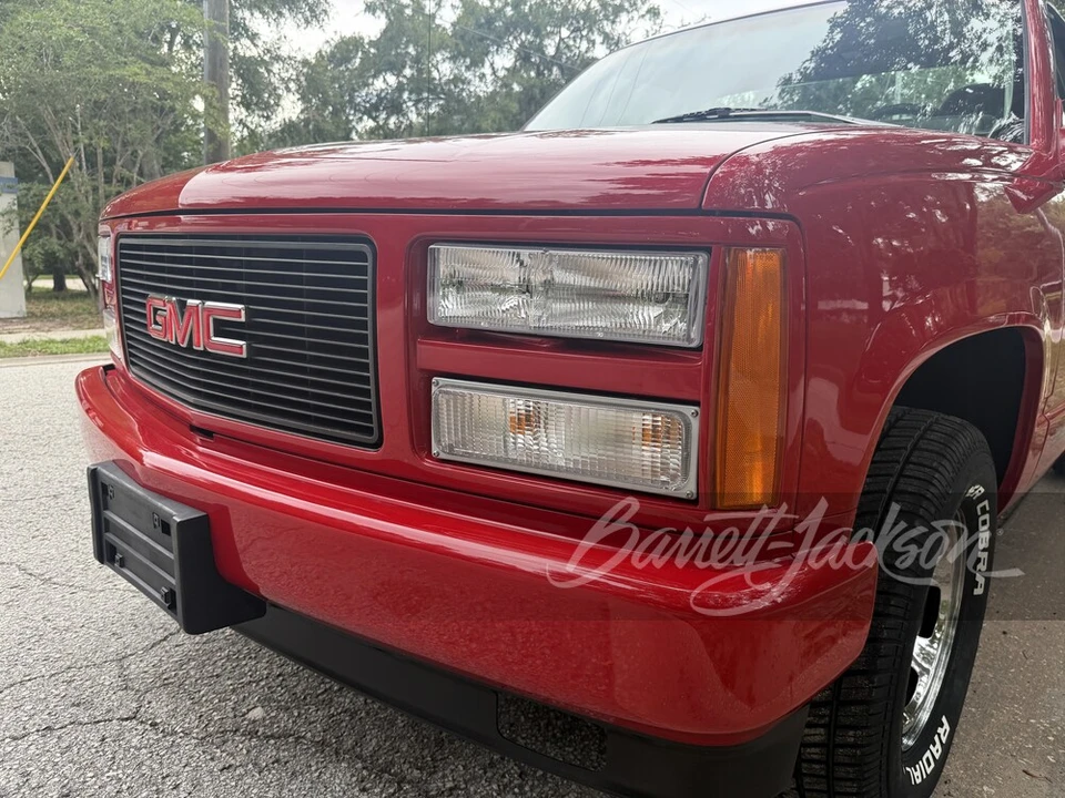 1993 GMC Sierra 1st Gen - Image 25 of 30