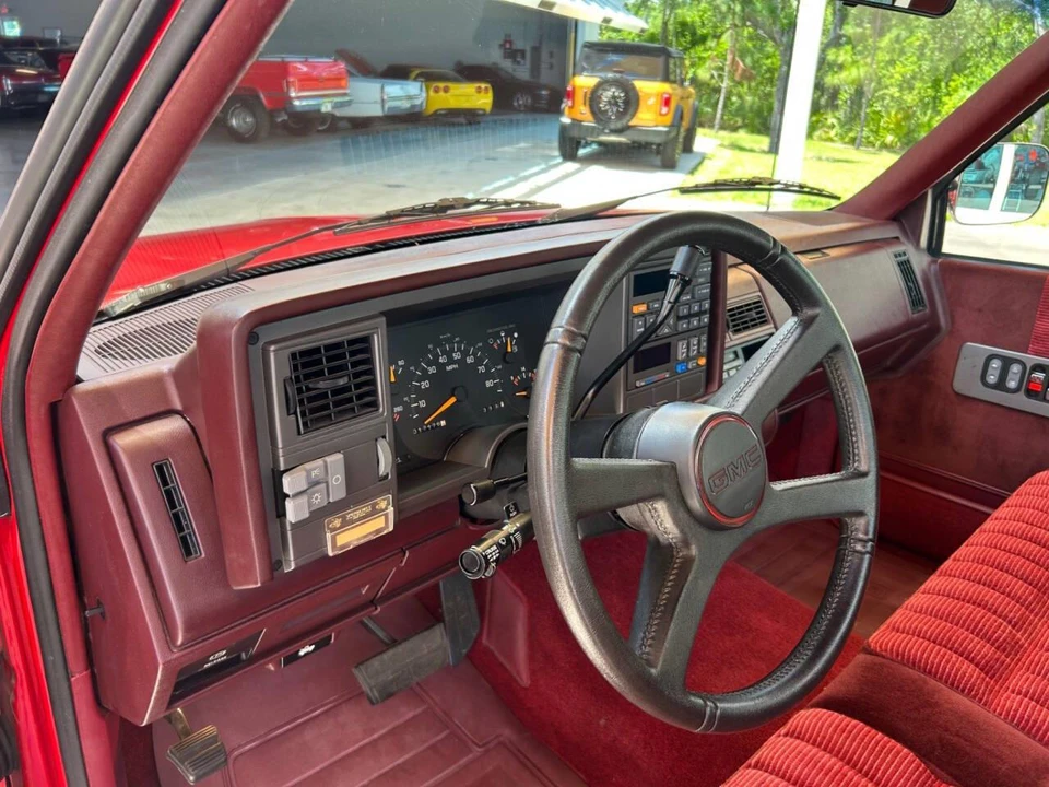 1993 GMC Sierra 1st Gen - Image 22 of 31