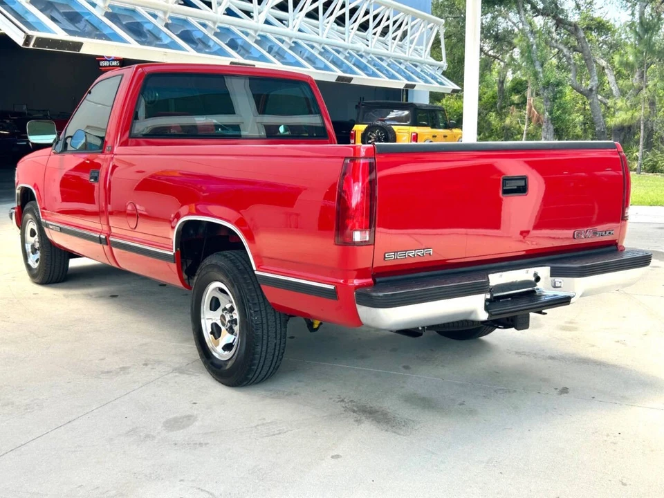 1993 GMC Sierra 1st Gen - Image 8 of 21