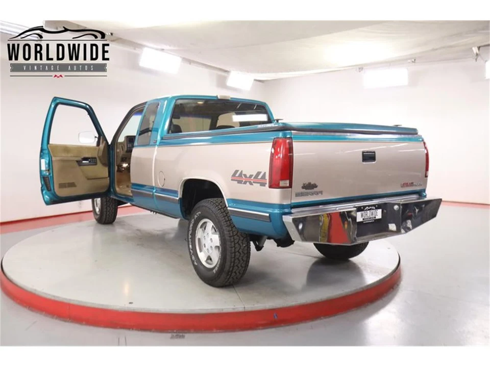 1993 GMC Sierra 1st Gen - Image 21 of 31