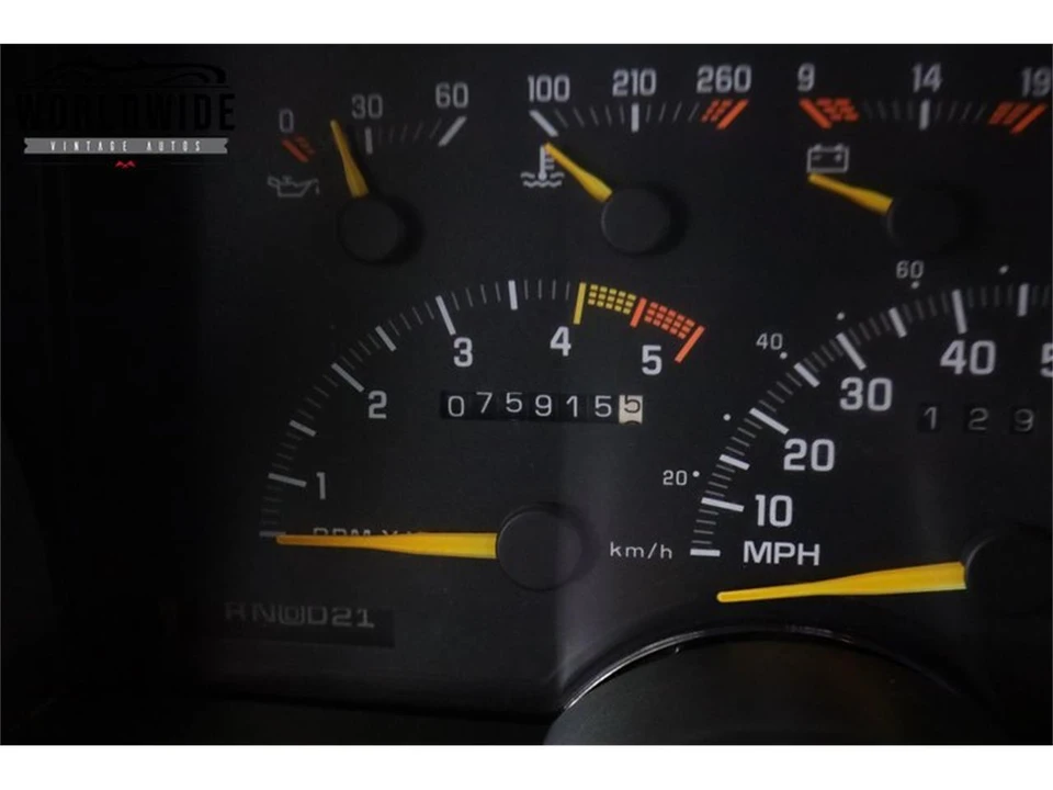 1993 GMC Sierra 1st Gen - Image 27 of 31