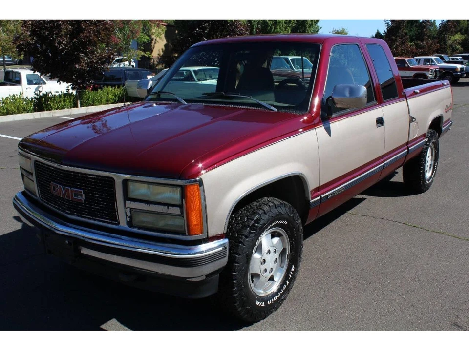 1993 GMC Sierra 1st Gen - Image 4 of 31