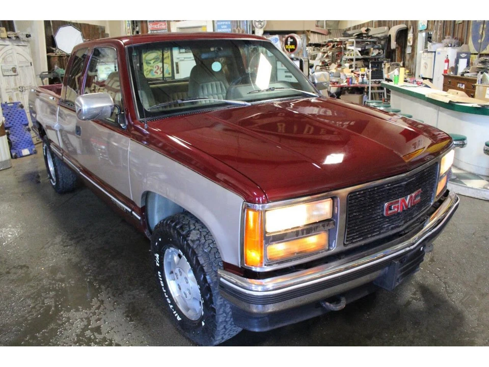 1993 GMC Sierra 1st Gen - Image 13 of 31