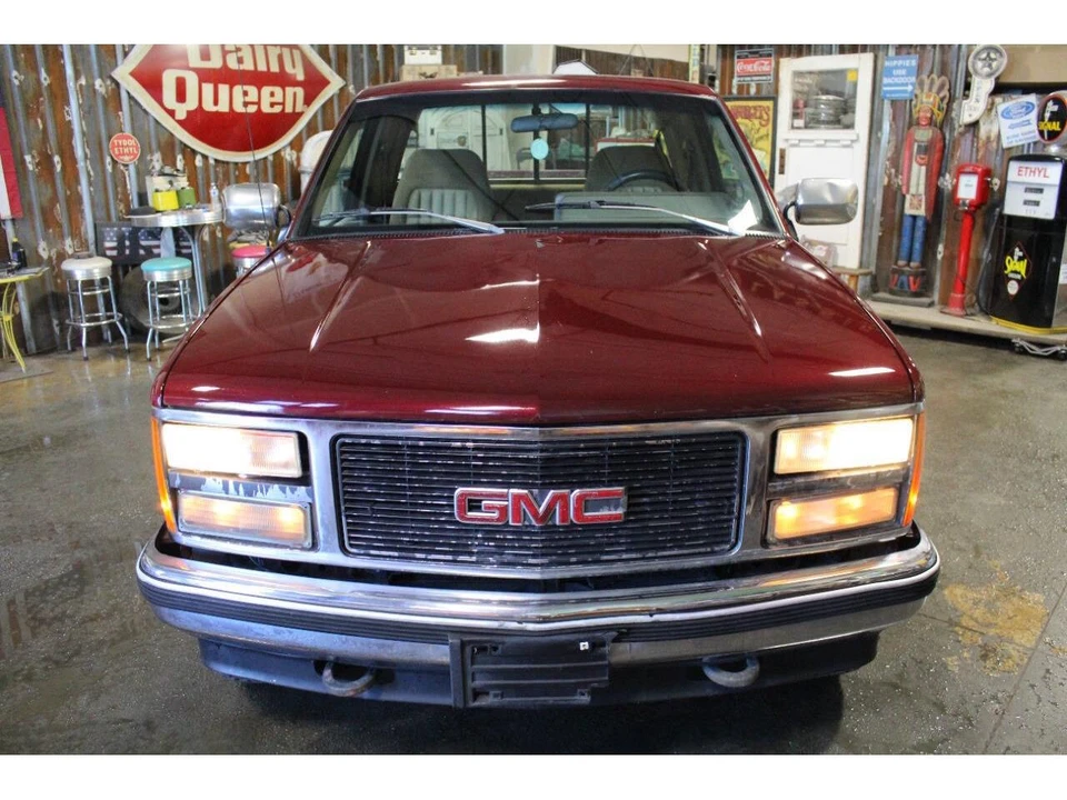 1993 GMC Sierra 1st Gen - Image 12 of 31