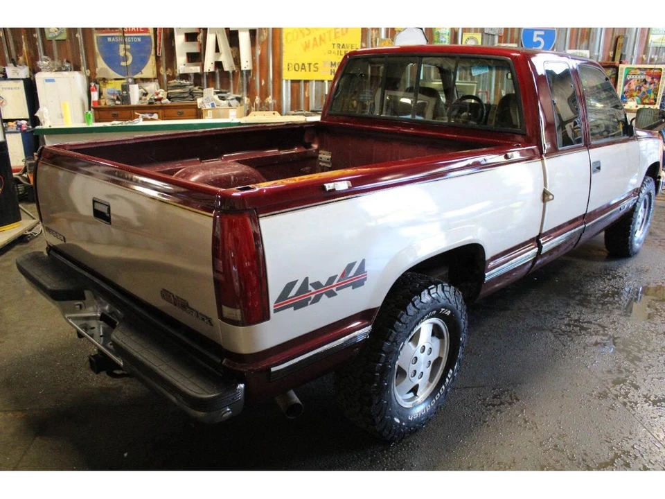 1993 GMC Sierra 1st Gen - Image 15 of 31