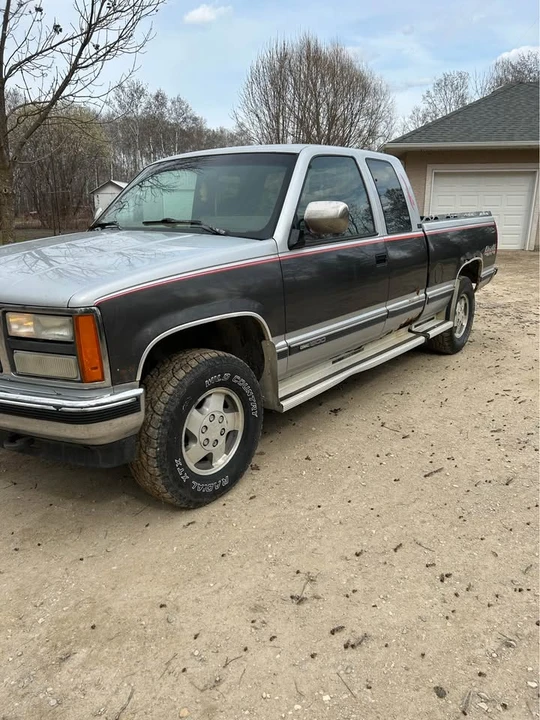 1993 GMC Sierra 1st Gen - Image 2 of 14