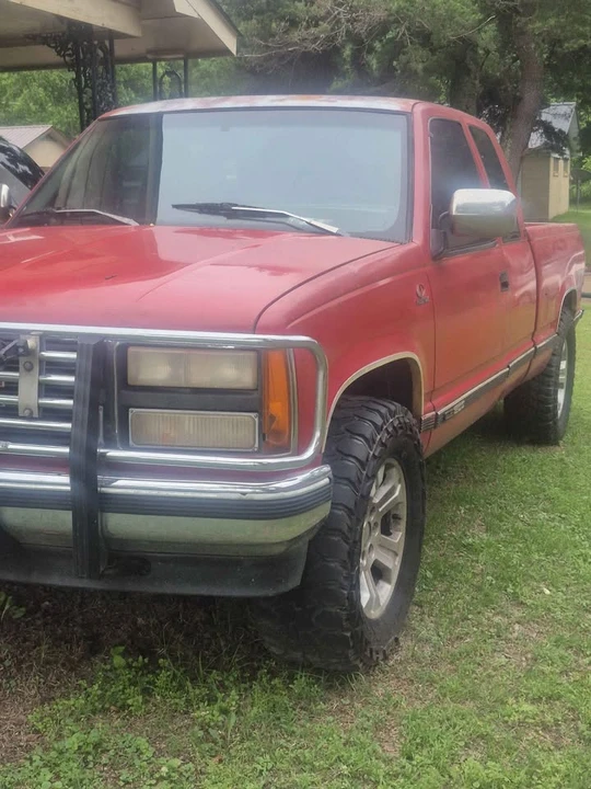 1993 GMC Sierra 1st Gen - Image 4 of 8