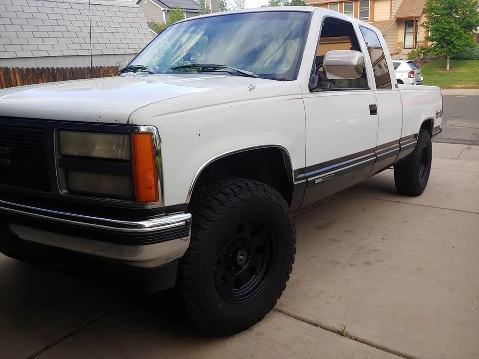 1993 GMC Sierra 1st Gen - Image 2 of 14
