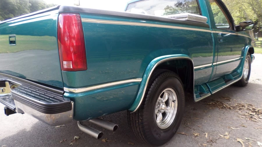 1993 GMC Sierra 1st Gen - Image 14 of 18