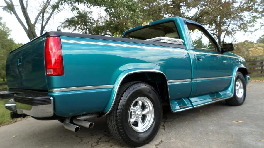 1993 GMC Sierra 1st Gen - Image 16 of 18
