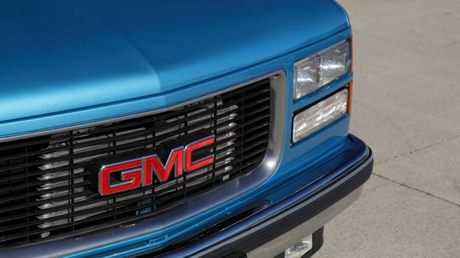 1993 GMC Sierra 1st Gen - Image 9 of 25