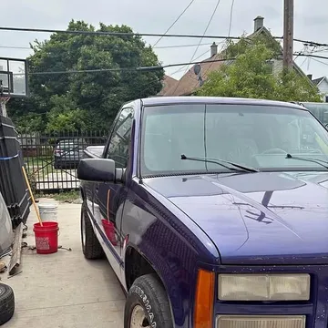 1993 GMC Sierra 1500 Regular Cab SLE Pickup 2D 6 1/2 ft