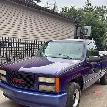 1993 GMC Sierra 1500 Regular Cab SLE Pickup 2D 6 1/2 ft