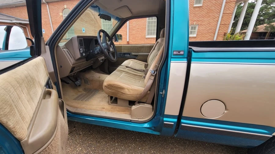 1993 GMC Sierra 1st Gen - Image 14 of 18
