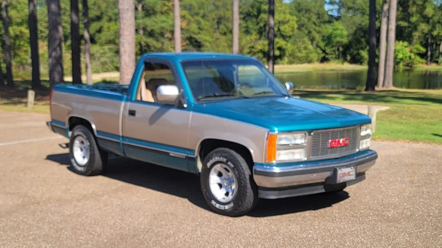 1993 GMC Sierra 1st Gen - Image 3 of 18