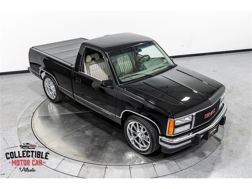 1993 GMC Sierra 1st Gen - Image 30 of 31