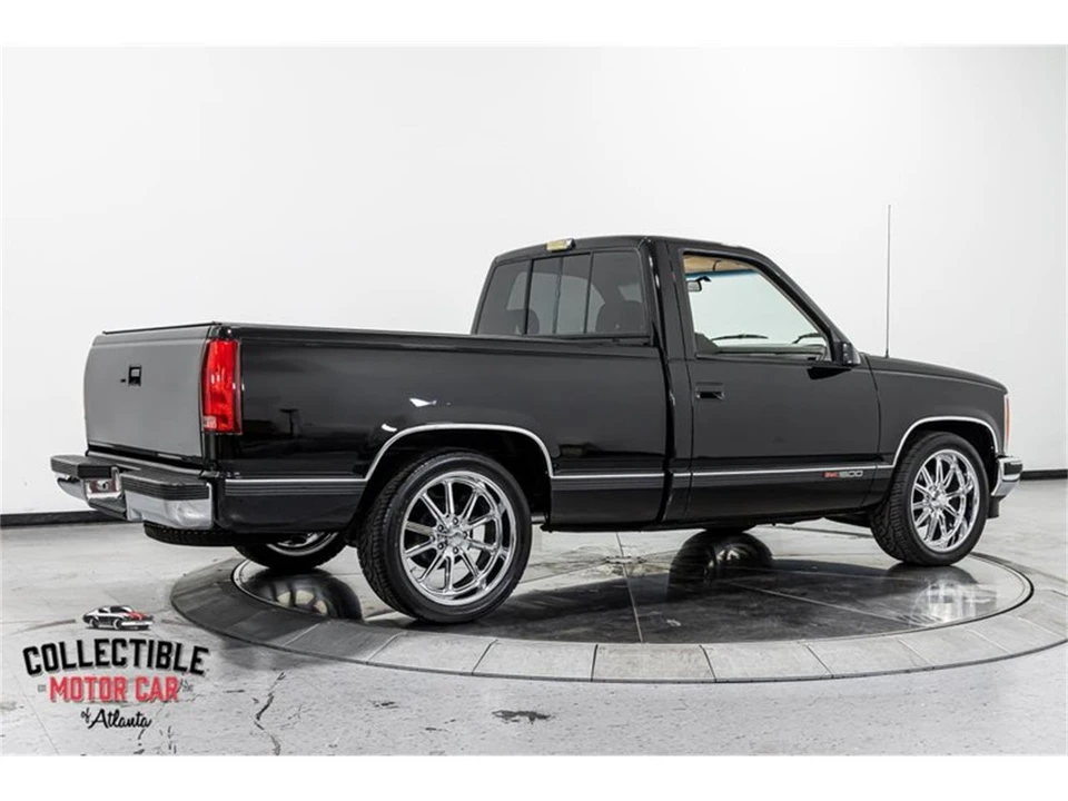 1993 GMC Sierra 1st Gen - Image 16 of 31
