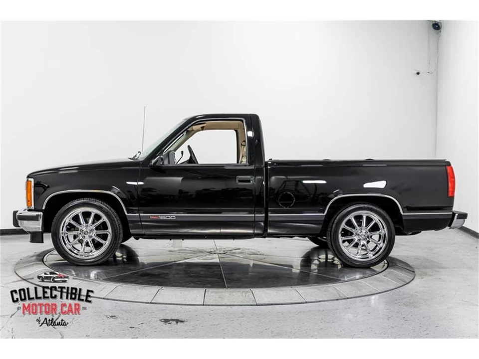 1993 GMC Sierra 1st Gen - Image 7 of 31