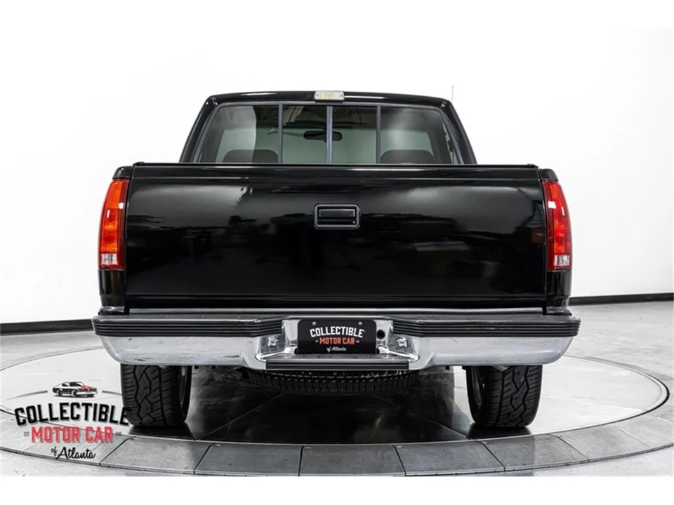 1993 GMC Sierra 1st Gen - Image 12 of 31