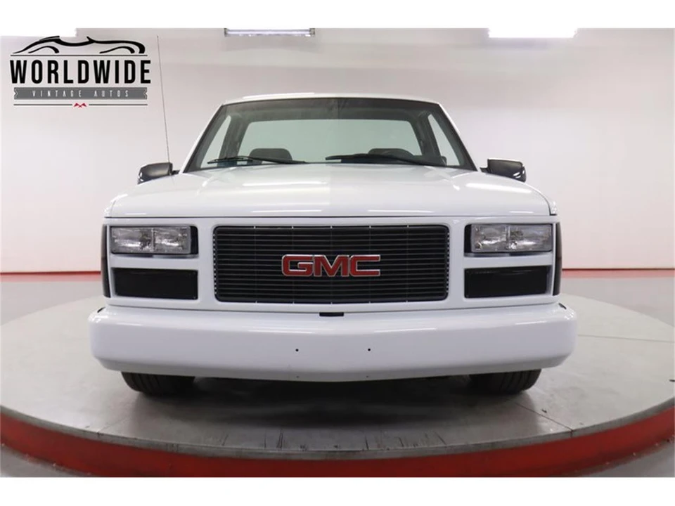 1993 GMC Sierra 1st Gen - Image 15 of 31