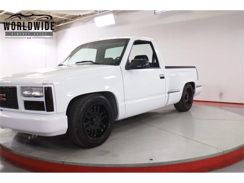 1993 GMC Sierra 1st Gen - Image 13 of 31