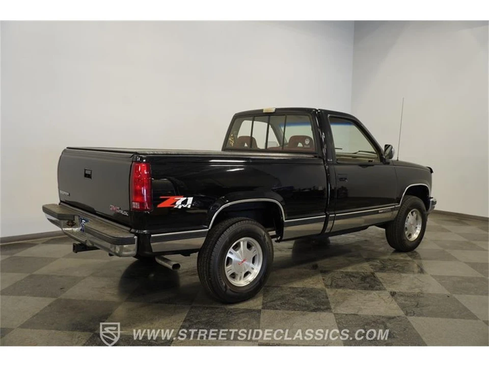 1993 GMC Sierra 1st Gen - Image 12 of 31