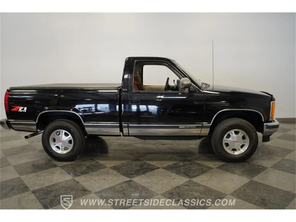 1993 GMC Sierra 1st Gen - Image 14 of 31