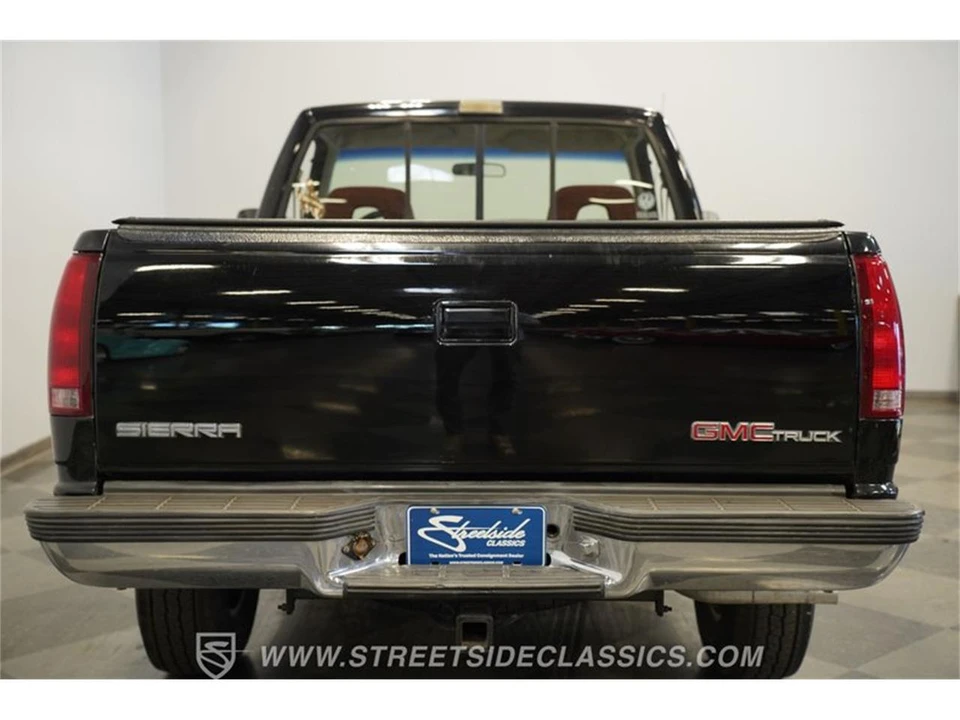1993 GMC Sierra 1st Gen - Image 10 of 31