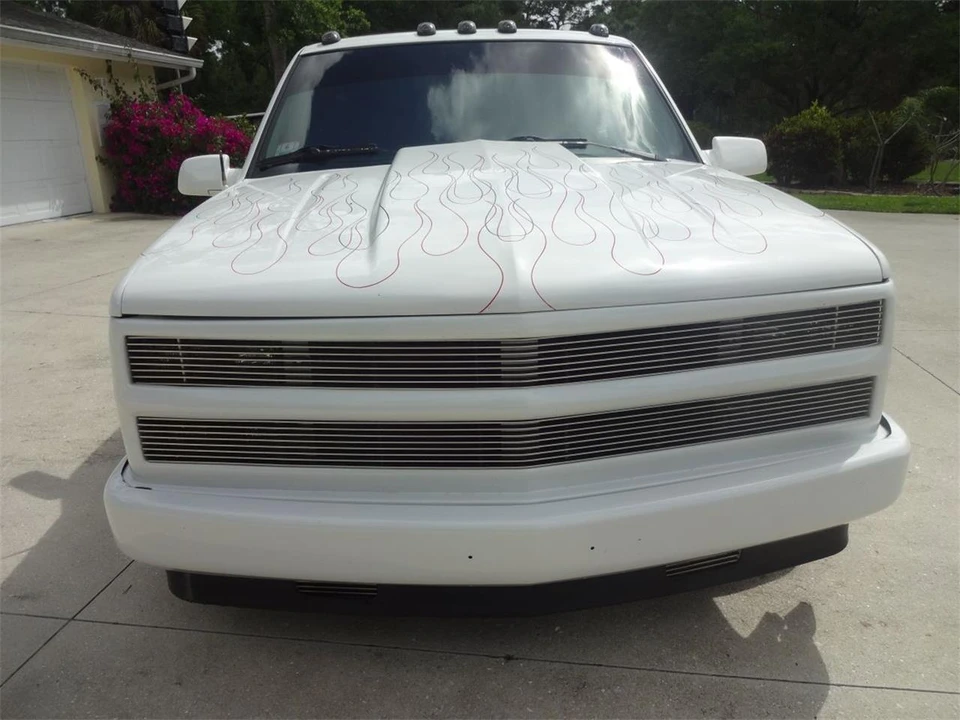 1993 GMC Sierra 1st Gen - Image 11 of 31