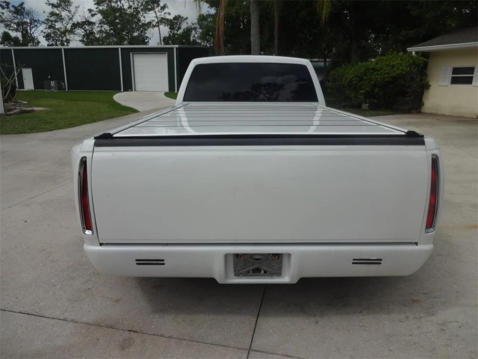 1993 GMC Sierra 1st Gen - Image 30 of 31